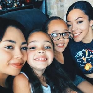 Meet your Posher, Mackenzie